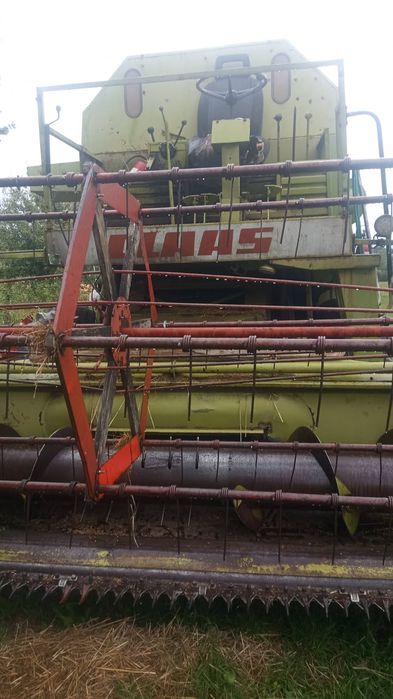 Kombajn zbożowy Claas
