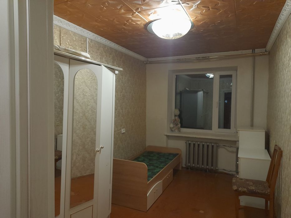 Здаю 2ух кімнатну квартиру  кірпічний дім  всі  зручност.Вільна .