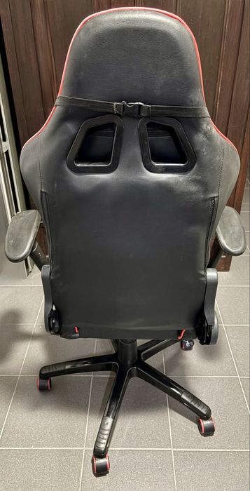 Fotel gamingowy Huzaro 6 Carbon - długotrwały komfort siedzenia