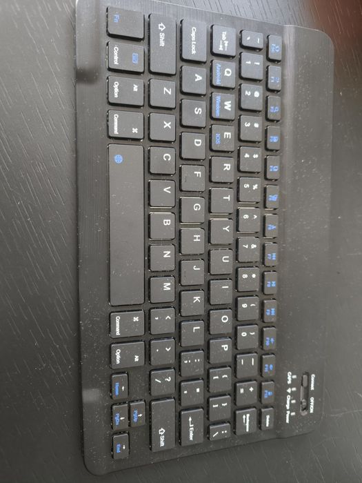 Teclado bluetooth bateria carregamento USB-C