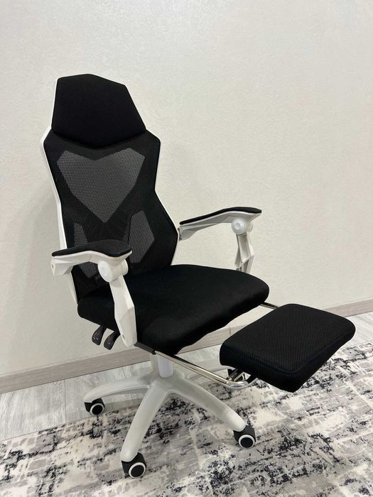 Компютерне крісло спортивне з тканини Геймерське крісло + підніжка