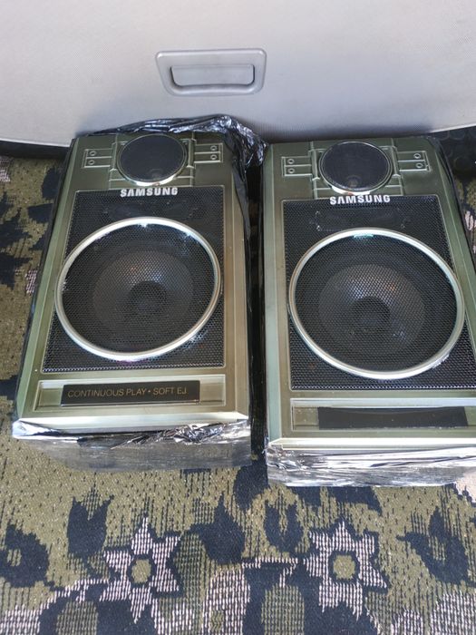 Продаж акустичних систем 40вт ,три полоси.1500гр.