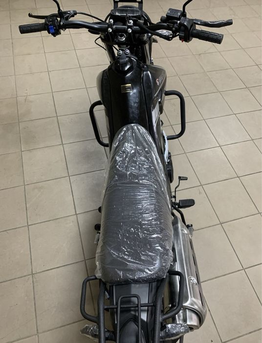 Продам новый мотоцикл с гарантией