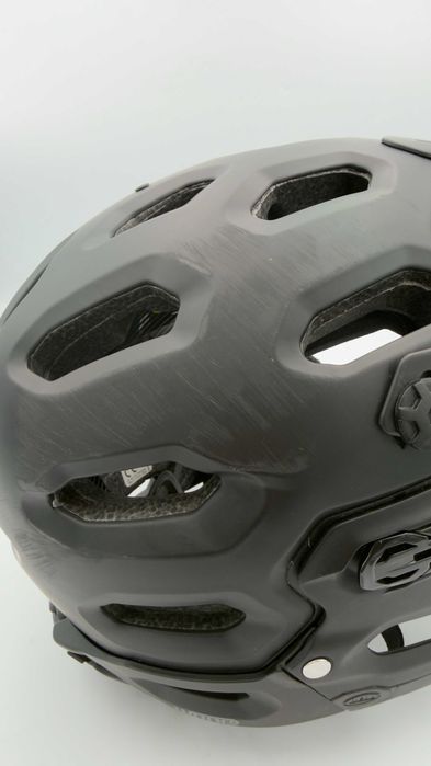 Powystawowy Kask Rowerowy Full Bell Super 3R Mips r. L (58-62cm)