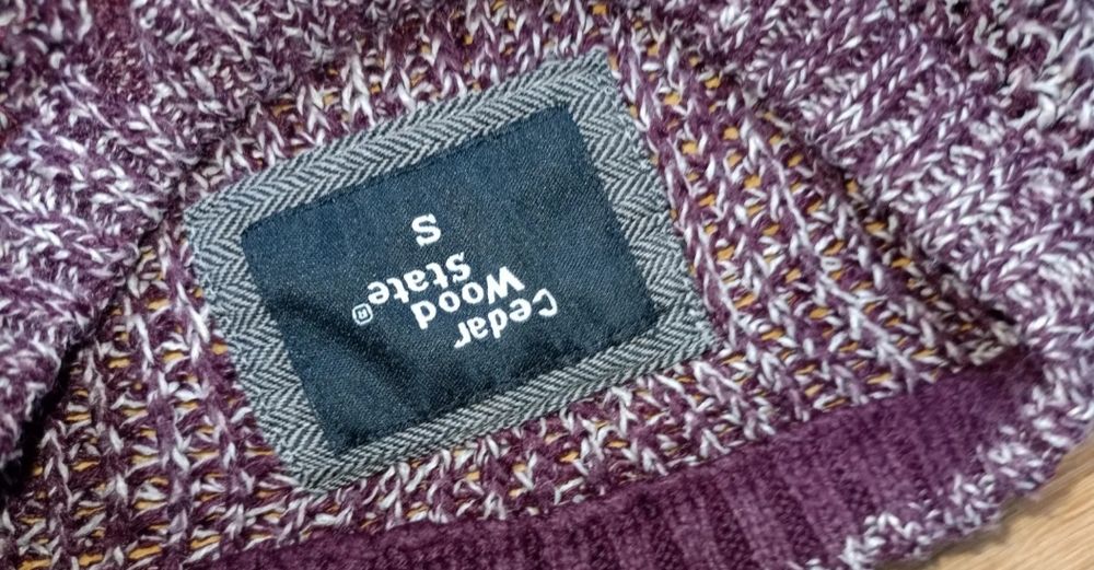 Ciepły sweter damski rozmiar S 36 .