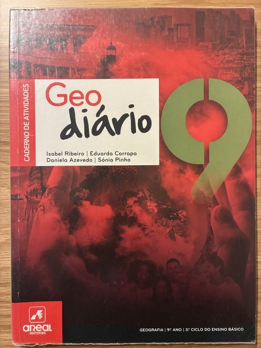 Livros de Ciências Naturais e Geografia do 9° ano