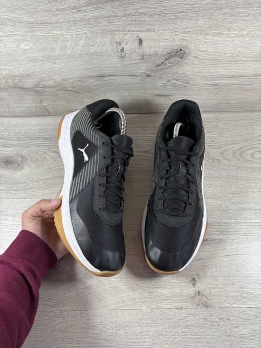 Puma чоловічі кросівки 43 розмір в зал