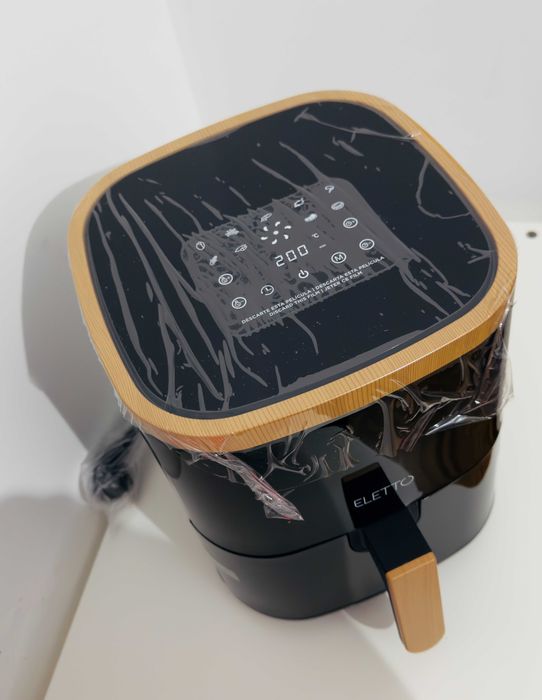 Fritadeira a Ar 4,3L – Air Fryer, Novo (Selado) (Preto)