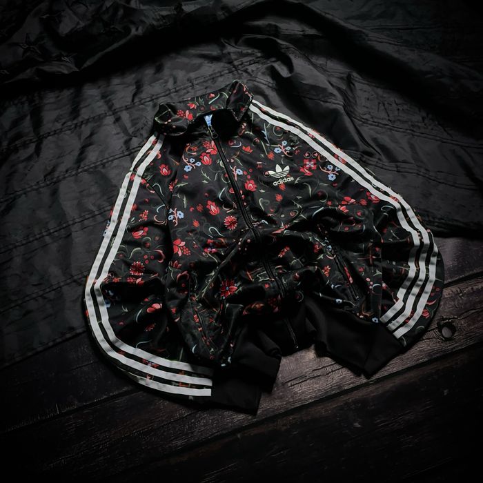 Rare Women’s Adidas Big Logo Firebird All-Over Floral Print Track Jacket