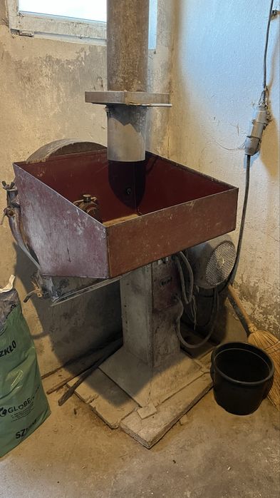 Śrutownik młynek silnik 11kW sf 160 m-4