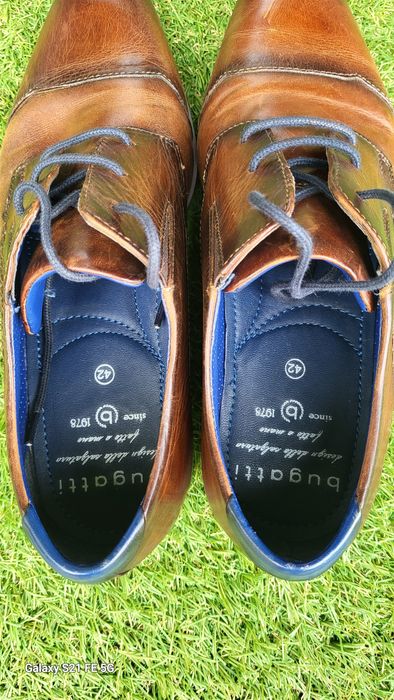 Туфлі чоловічі  Bugatti