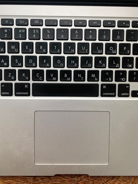 MacBook Pro 15’ (A1398) por partes