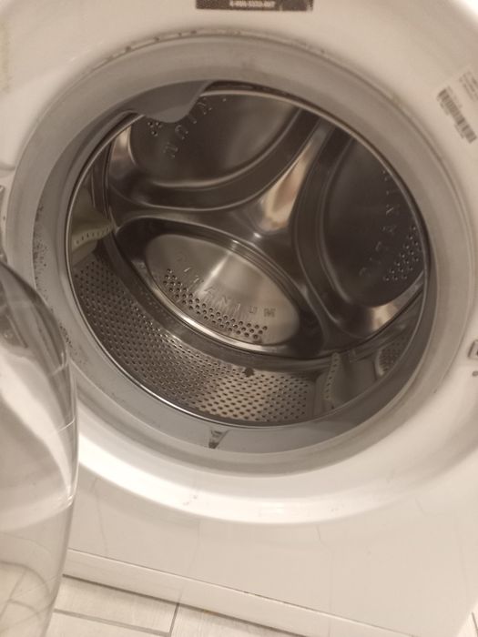 Продам  пральну машинку  б/у
