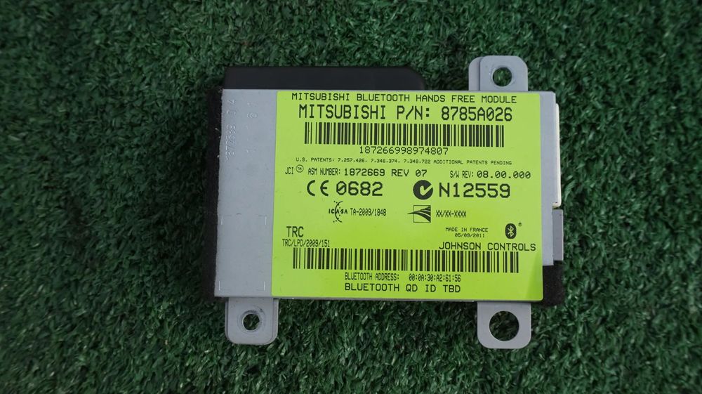 Mitsubishi Pajero IV 3.2 DID modul bluetooth 8785A026