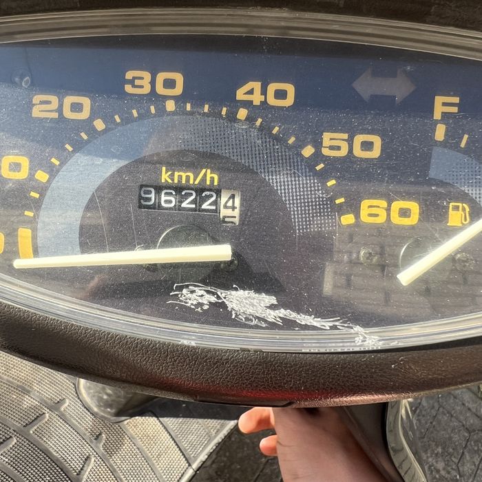 Мопед Honda Dio 27