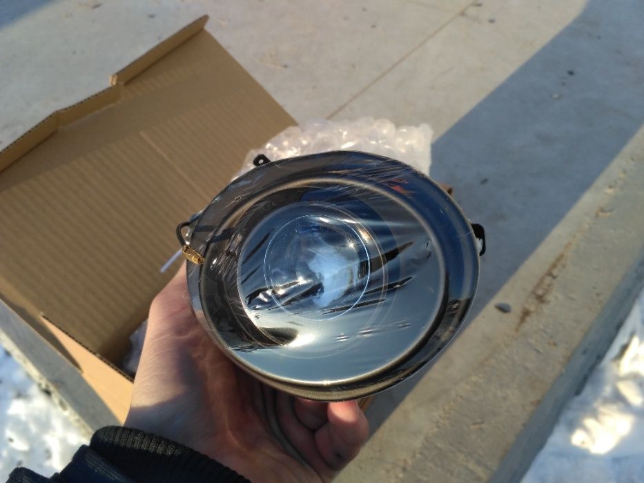Передний бампер BMW E39M БМВ Е39М Тайвань під парки ZPBMB9