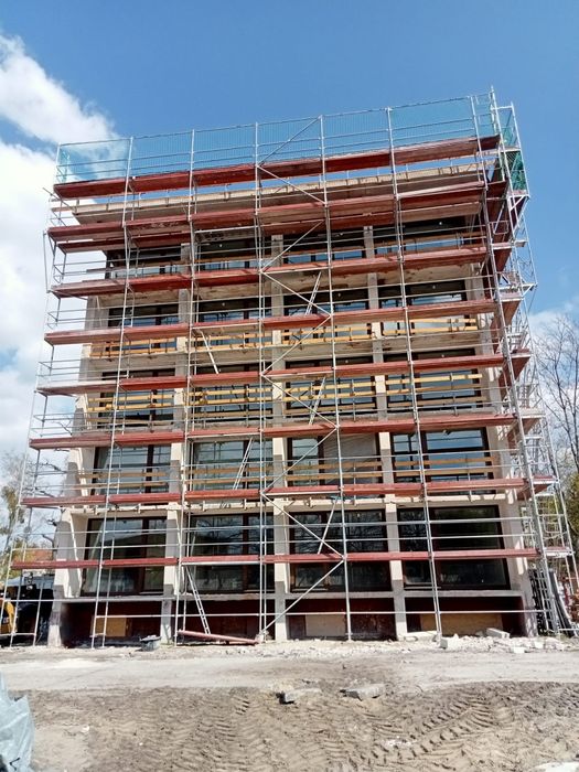 Wynajem rusztowań /Windy Budowlan/Gerüstvermietung 0,18