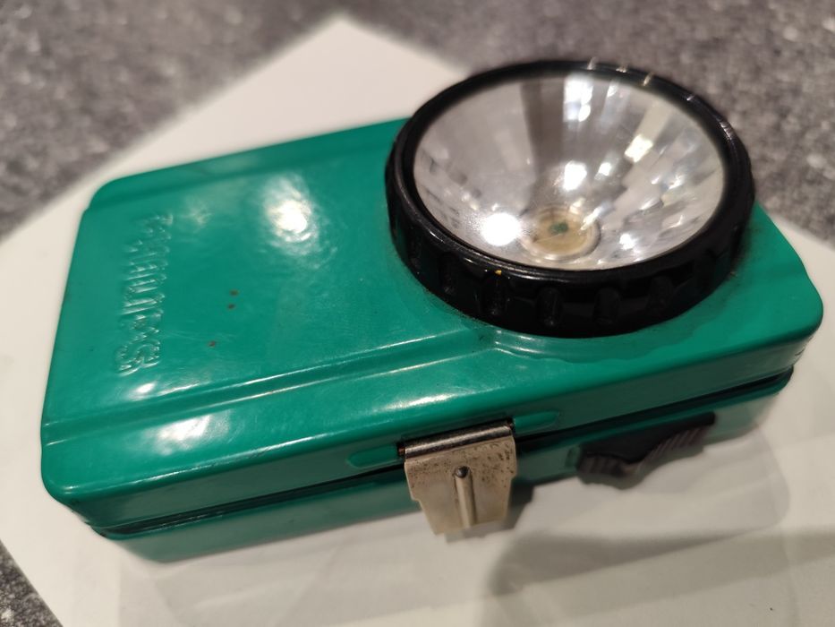 PHILIPS Latarka kolekcjonerska PRL na bat R20