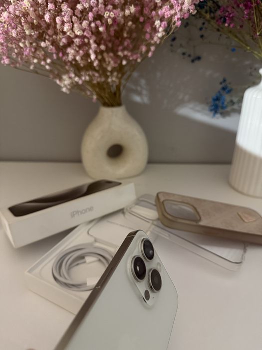 iPhone 15 Pro | White Titanium | Piękny!