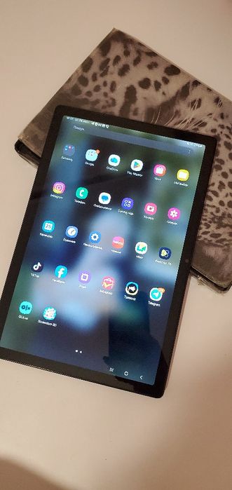 Продам планшет samsung Galaxy Tab A8