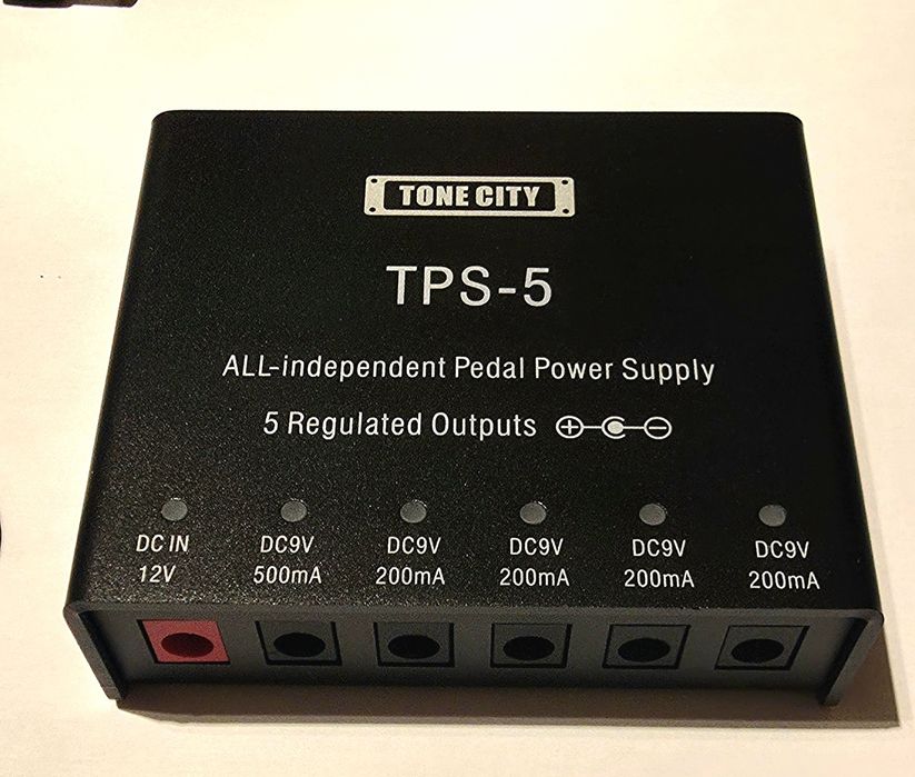Alimentador para Pedais/ Pedal Power Supply