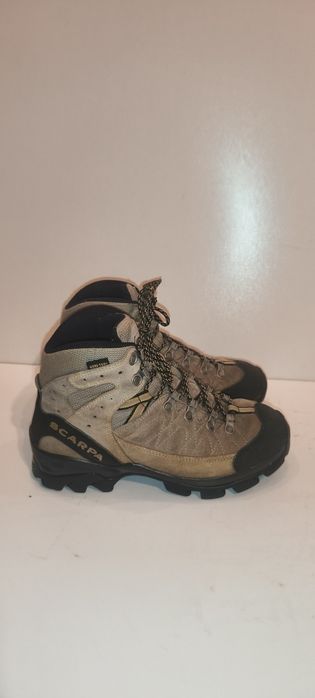 Scarpa Buty Trekkingowe Nr 37 Gore Tex Stan Bardzo Dobry.