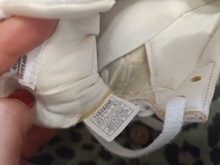 Жіночі кросівки ASICS 24,5 см білі оригінал