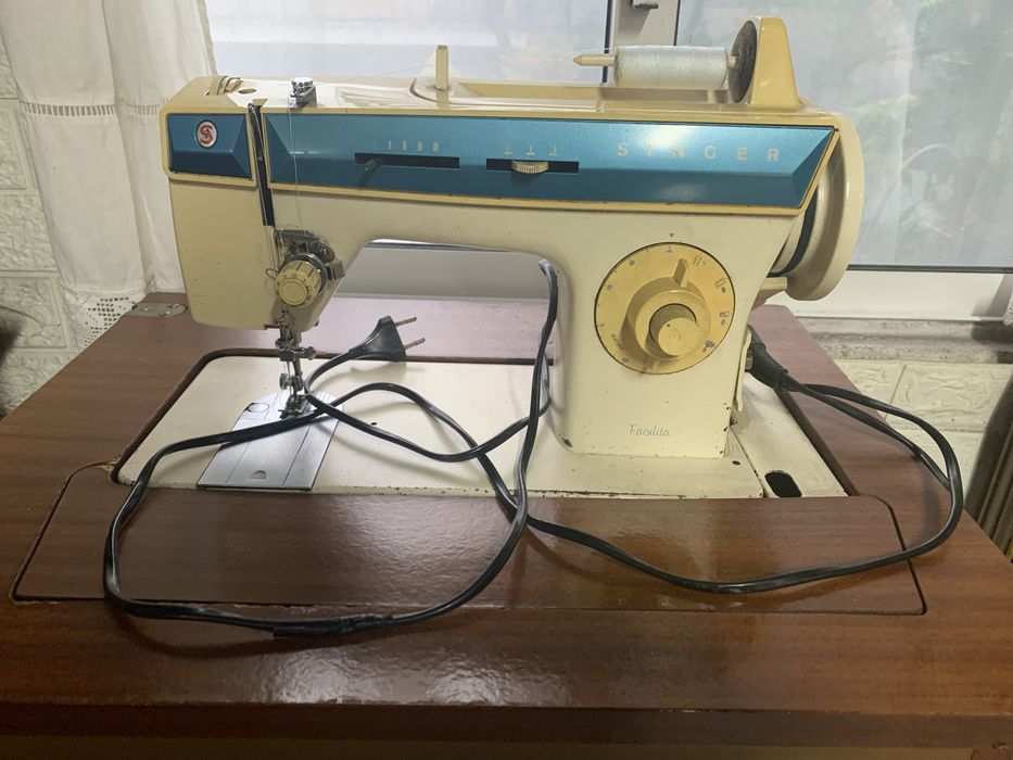 Maquina de costura