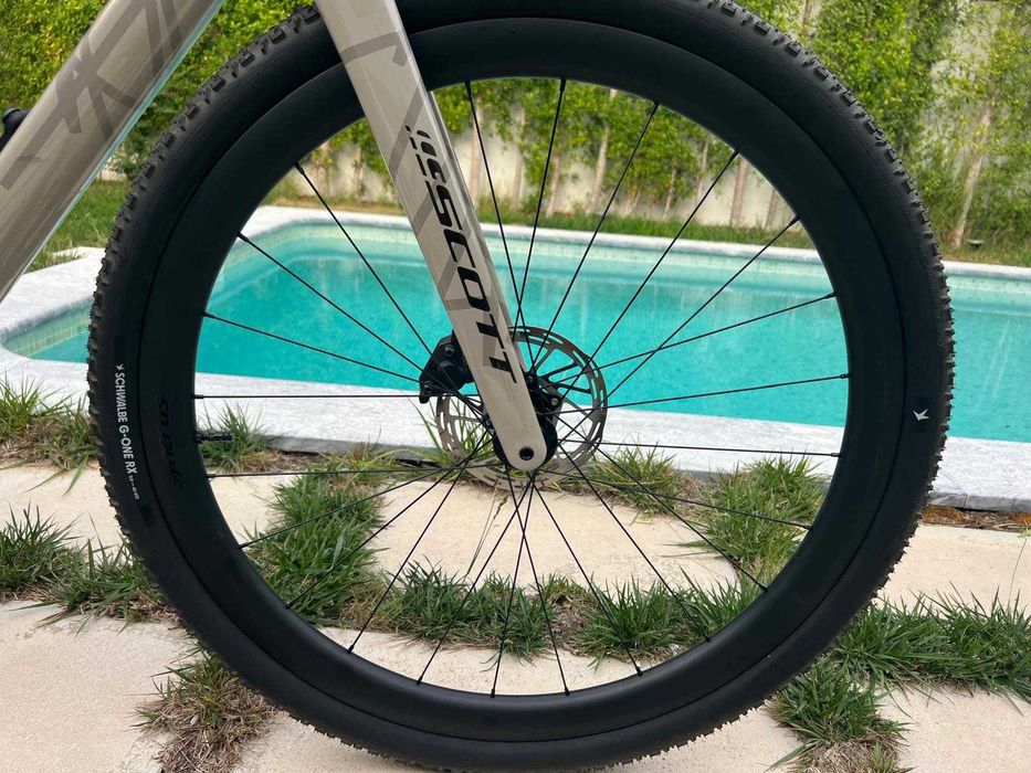 Bicicleta de gravel Scott