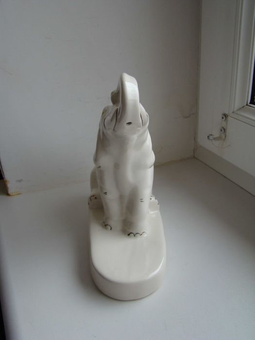 Фарфор, Слон роспись, позолота.