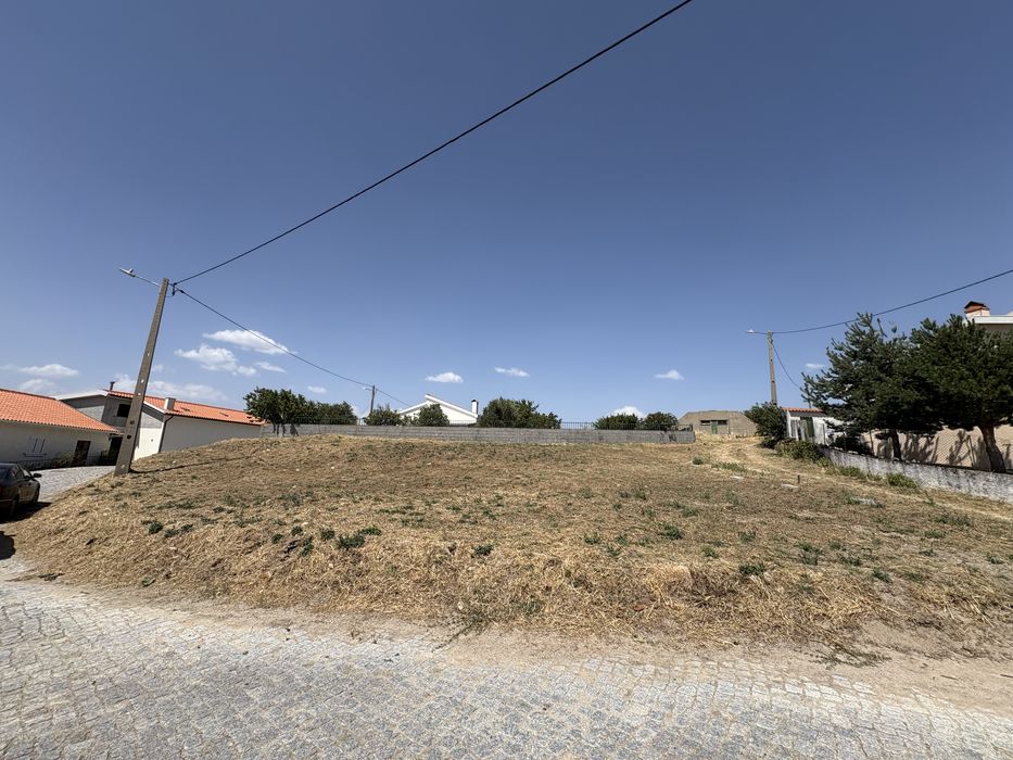 Terreno 550 m2  c/projecto