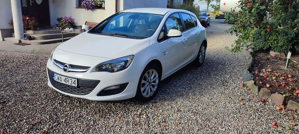 Sprzedam Opel Astra J