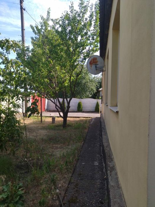 Дом 146 вк.м, 22,5 сотки земли п. Зидьки г. Змиёв