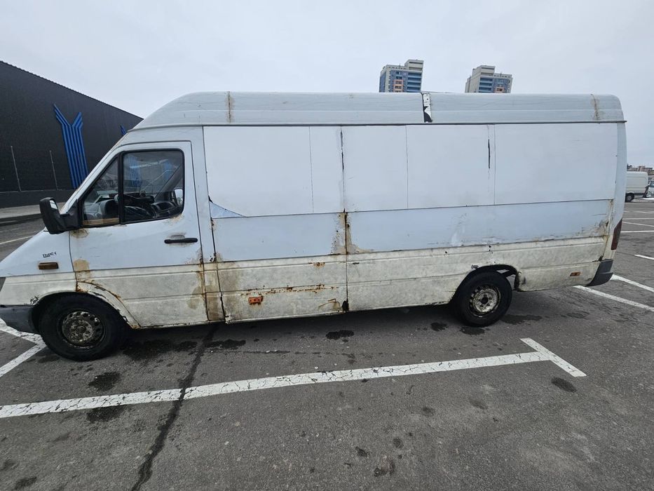 Продам спрінтер 313 2003 рік 2500$