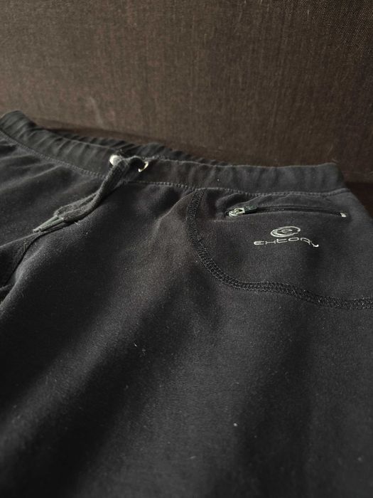 Dres sportowy komplet Bluza z kapturem Spodnie Czarny Zielony M 38