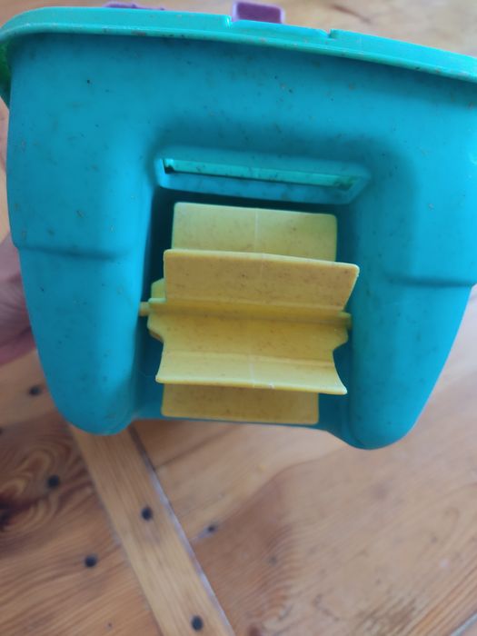 Plastikowy statek do piachu/wody