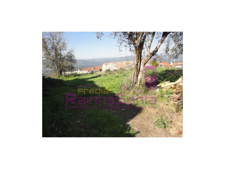 Moradia para reconstruir c/ terreno - Coimbra — Miranda do Corvo, Coimbra
