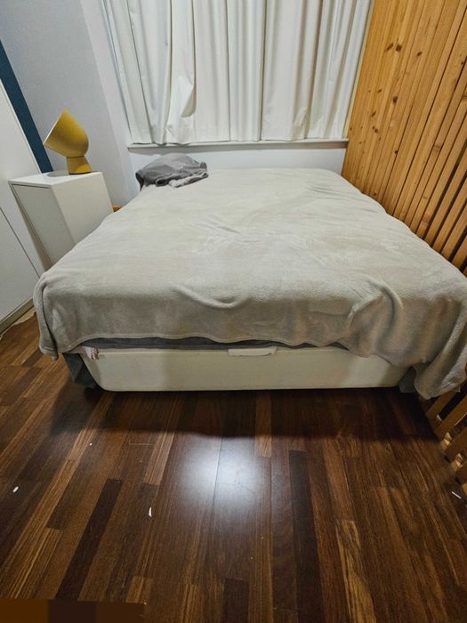 Vendo sommier c/ arrumações