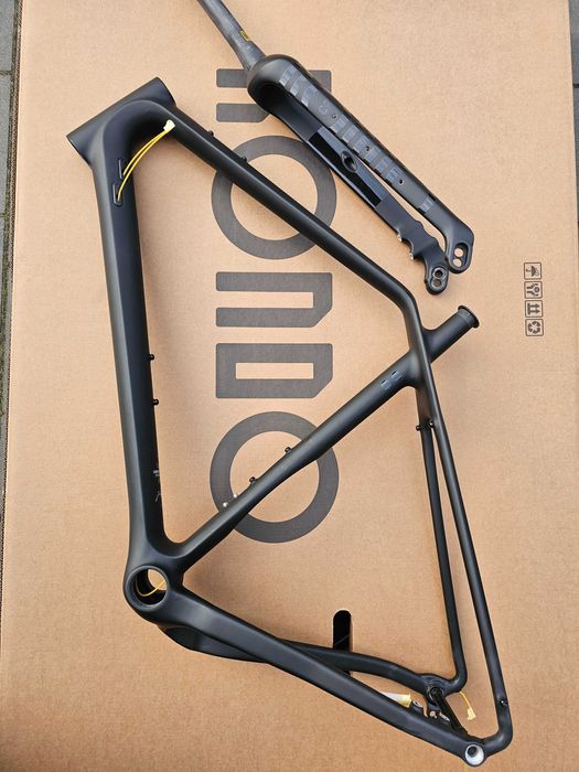 Frameset Rondo ruut CF L