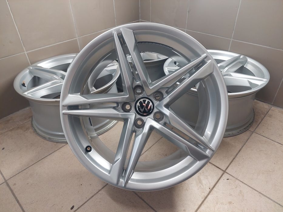 Оригінальні легкосплавні диски Volkswage Skoda Audi Mercedes R18 5×112