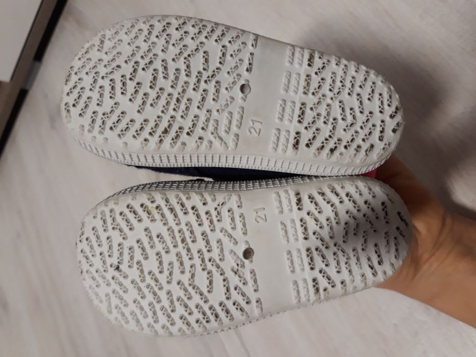 Buciki/kapcie trampki jeans 21