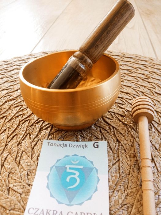 Modna Misa grająca Tibetan Singing Bowls Medytacja Joga Uważność Yoga