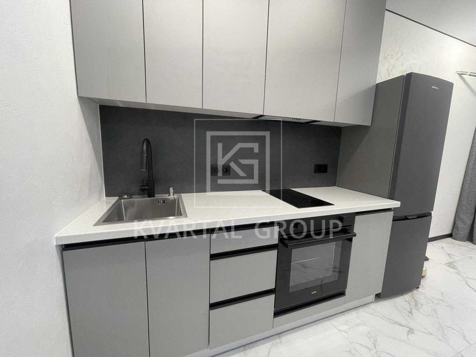 Продаж однокімнатної квартири з новим якісним ремонтом. Без комісії.