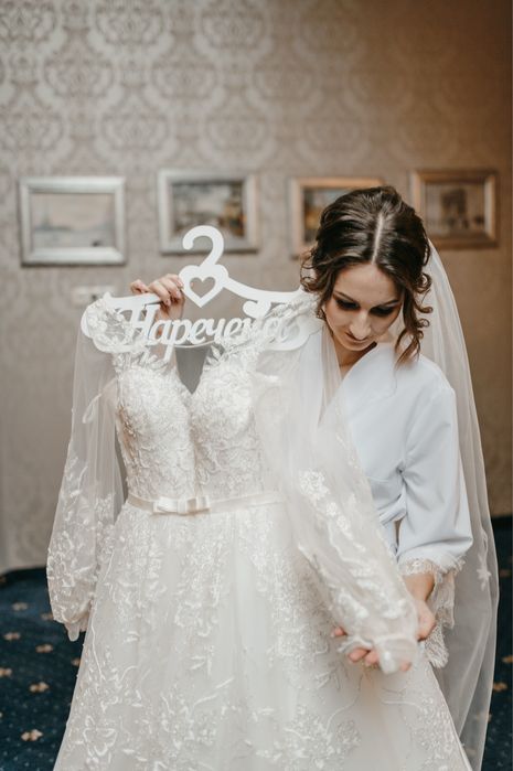 Продам весільне плаття