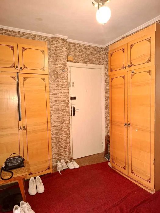 Продаж 3-кімнатної квартири | Ракове, вул. Майборського