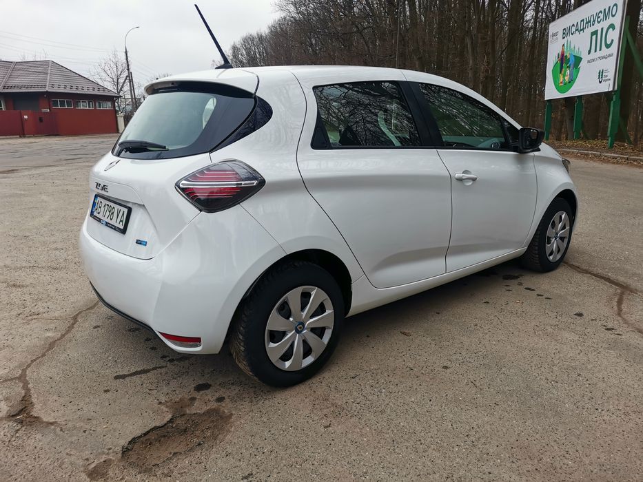Renault zoe Рено зоя