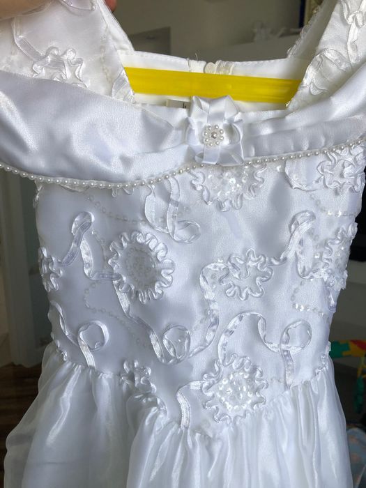 Платье праздничное для девочки