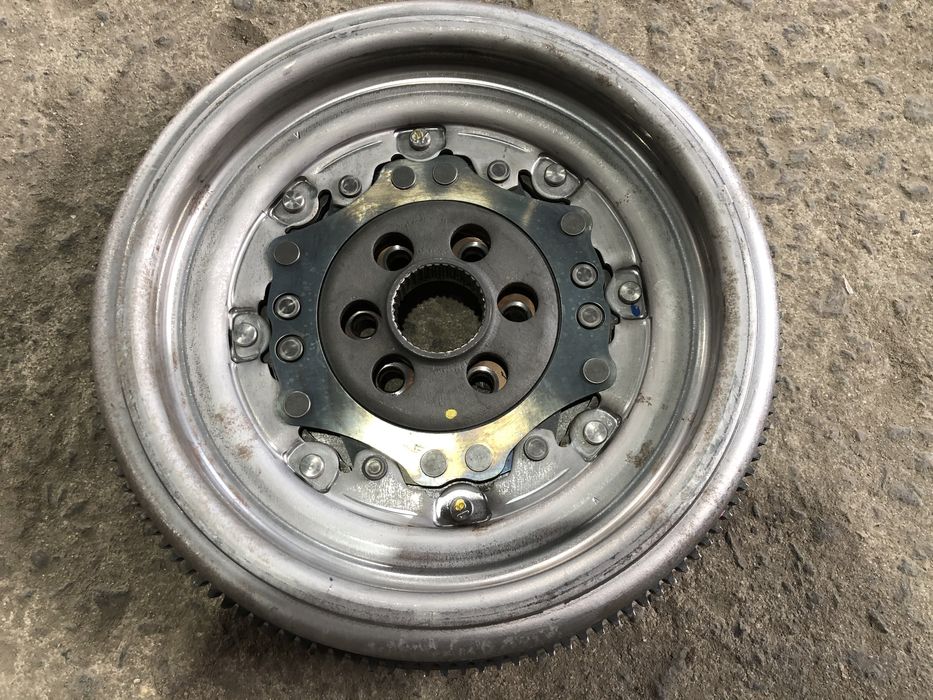 маховик passat b6 демфер автомат DSG 6 пассат b6 b7 cc a5 touran jetta