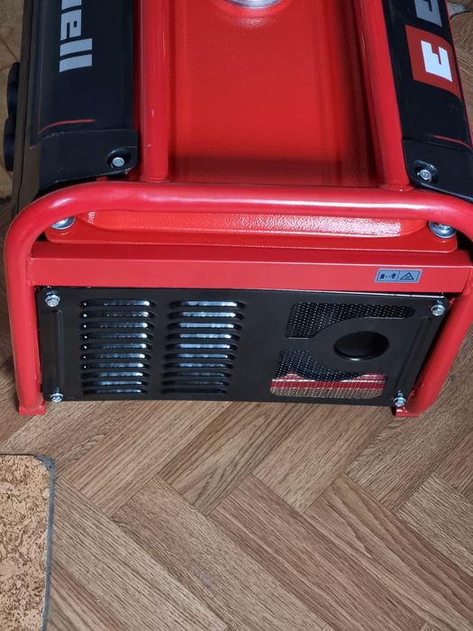 Гнератор Einhell 3.1 кв мак 2.7 ном