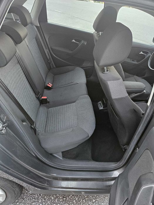 Volkswagen Polo 1.6 TDI - 2010 - 124 000km Reais carro muito Económico, Fiável e Confortável